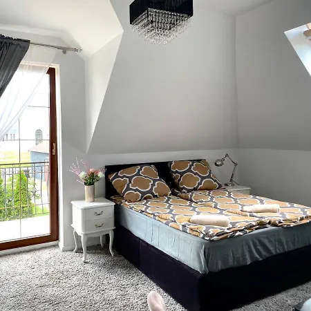 Domowe Pokoje Wilanow Hostel Varšava