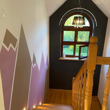 Domowe Pokoje Wilanow Vandrerhjem *